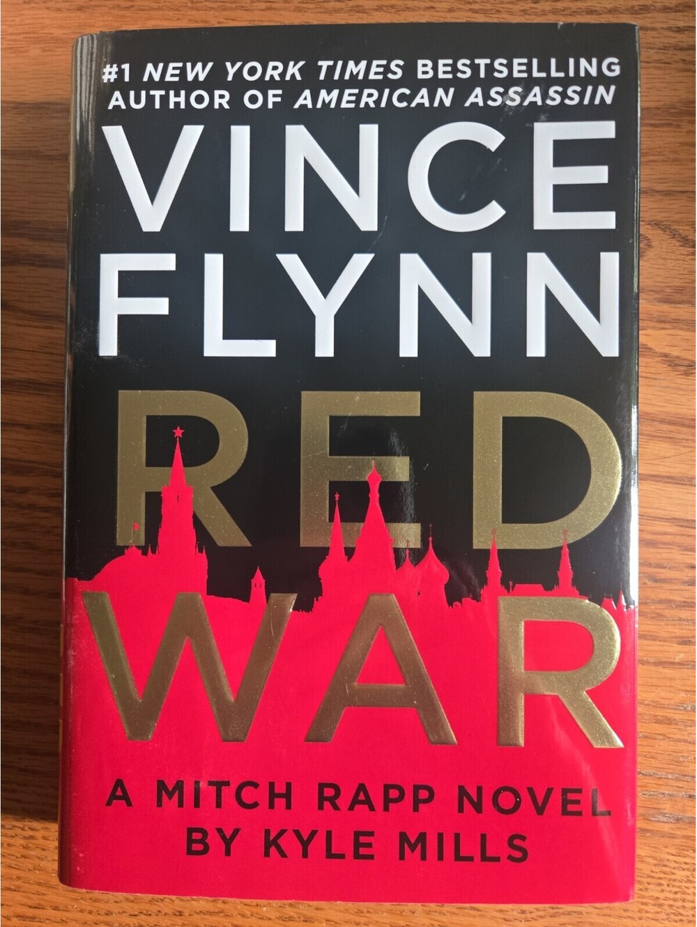 Red War by Kyle Mills and Vince Flynn (2018, Hardcover)